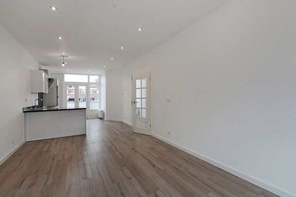 Medium property photo - Haringstraat 29E, 2586 XV Den Haag